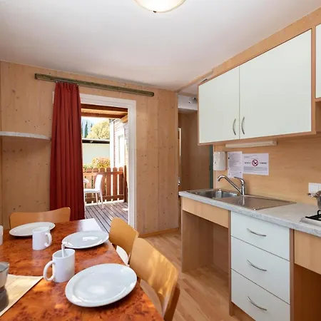 Camping Brione Hotel Riva del Garda Exterior photo